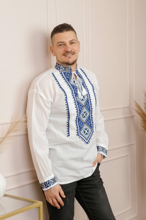 Camasa barbateasca traditionala alba cu motiv geometric albastru Flavius [4]