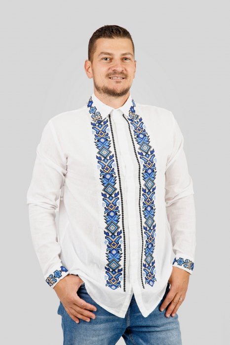 Camasa barbateasca traditionala alba cu motiv geometric albastru Ovidiu 02 [4]
