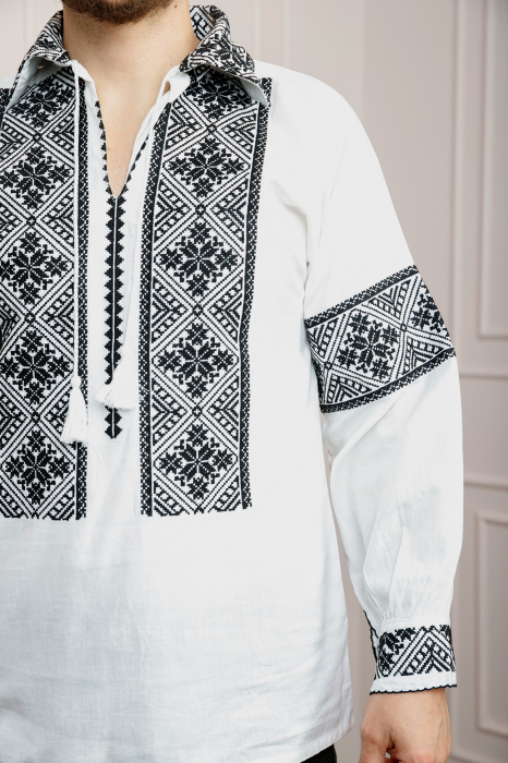 Camasa barbateasca traditionala alba cu motiv geometric negru Marcel [2]