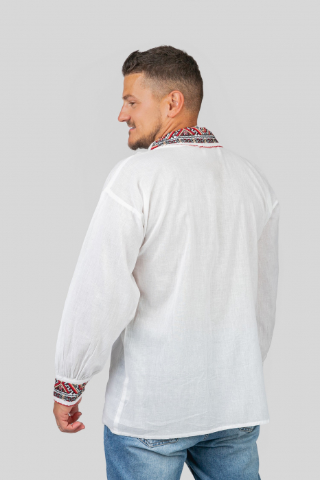 Camasa barbateasca traditionala alba cu motiv geometric rosu Dorian [3]
