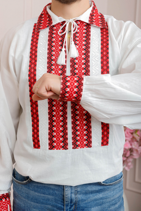 Camasa barbateasca traditionala alba cu motiv geometric rosu Horia 01 [2]