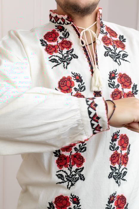 Camasa barbateasca traditionala crem cu motiv floral rosu Matias [2]