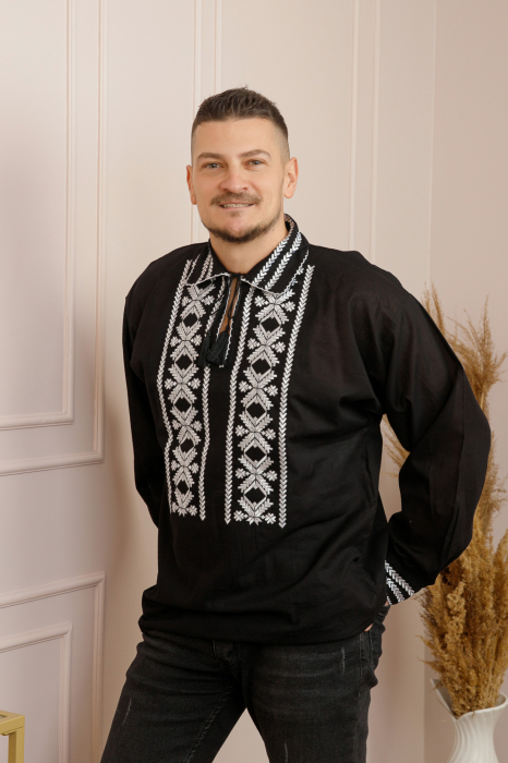 Camasa barbateasca traditionala neagra cu motiv floral alb Vladimir [2]