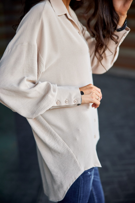 Camasa crem asimetrica cu maneci lungi [2]