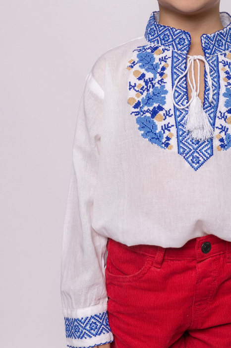 Camasa traditionala de baieti alba cu motiv floral albastru Dominic 02 [2]
