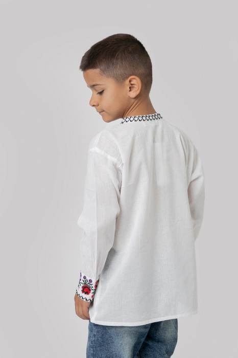 Camasa traditionala de baieti alba cu motiv floral multicolor Marc [3]