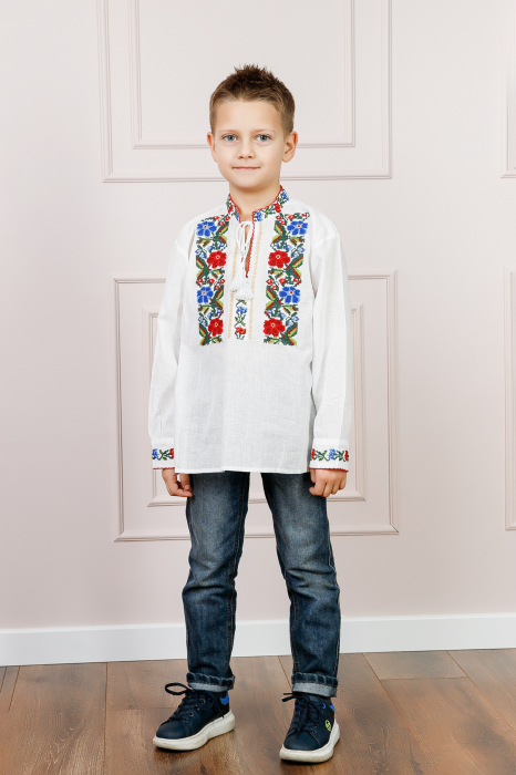 Camasa traditionala de baieti alba cu motiv floral multicolor Rafael [4]