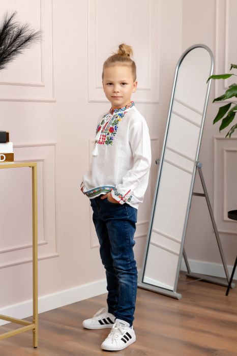 Camasa traditionala de baieti alba cu motiv floral multicolor Sebastian [4]