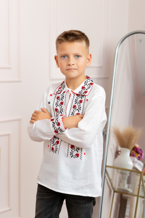 Camasa traditionala de baieti alba cu motiv floral rosu Alin 02 [1]