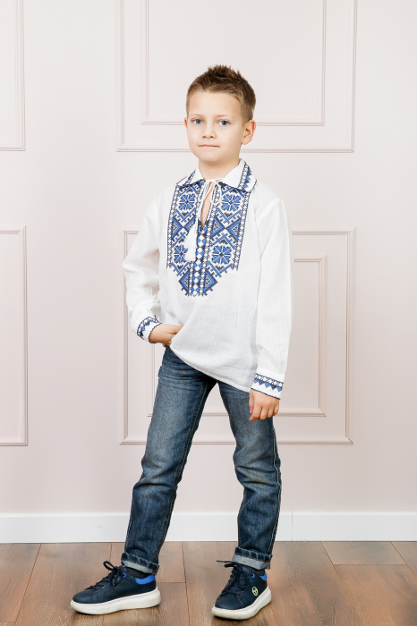 Camasa traditionala de baieti alba cu motiv geometric albastru Codrin 02 [3]