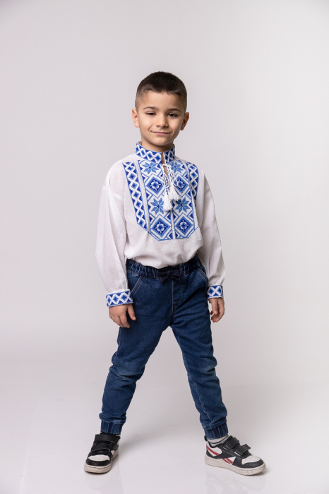 Camasa traditionala de baieti alba cu motiv geometric albastru Mateo [3]