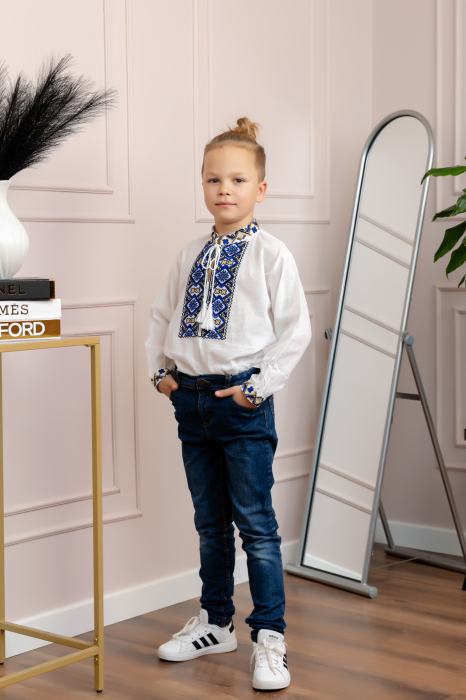 Camasa traditionala de baieti alba cu motiv geometric albastru Tiberiu 01 [4]