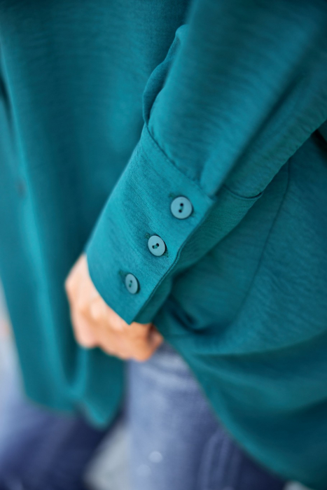 Camasa turcoaz asimetrica cu maneci lungi [2]