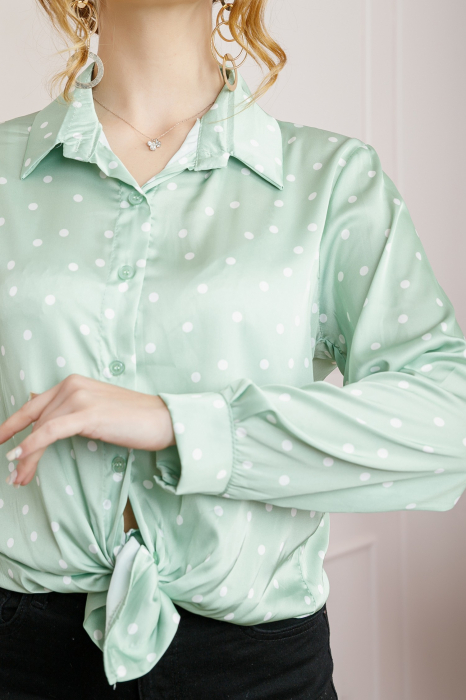 Camasa verde pastel cu buline albe [2]