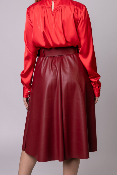 Fusta clos visinie din piele ecologica [4]