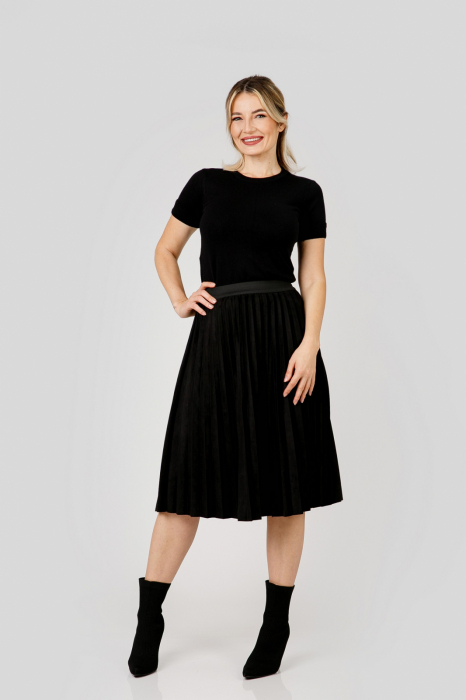 Fusta plisata neagra din piele intoarsa sintetica cu elastic in talie [5]