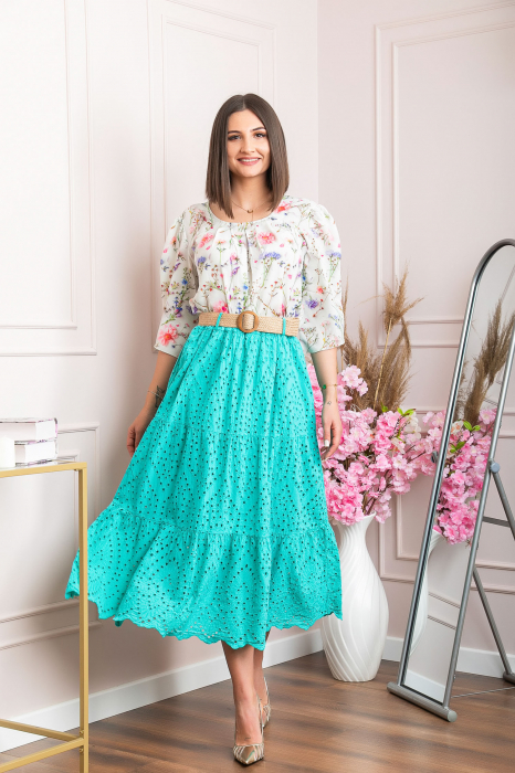 Fusta turcoaz deschis boho chic cu perforatii si curea in talie