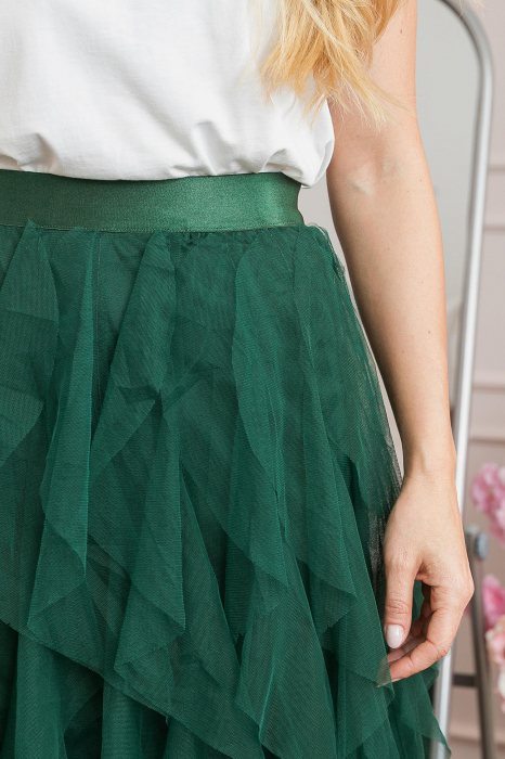 Fusta verde cu volane din tulle [3]