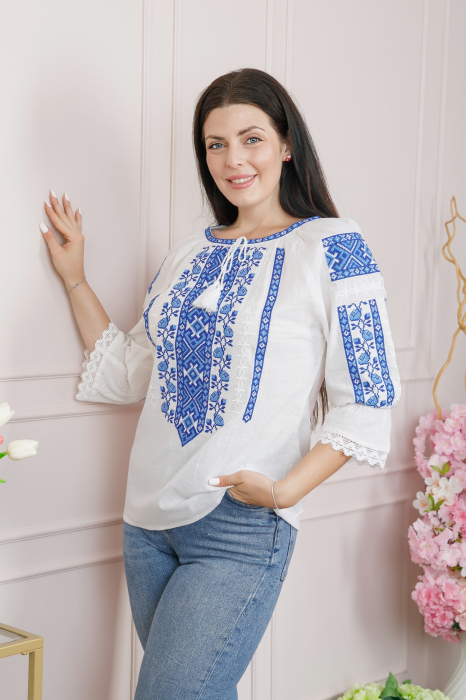 Ie traditionala alba cu motiv floral albastru Adina [3]