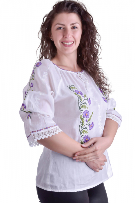 Ie traditionala alba cu motiv floral mov Aida [2]