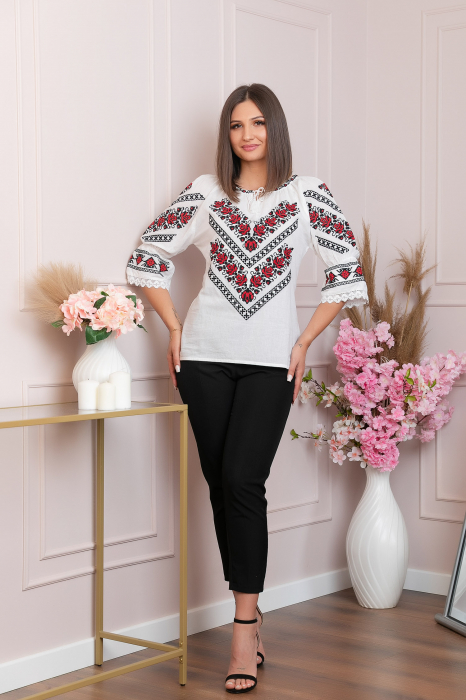 Ie traditionala alba cu motiv floral rosu Lavinia 04 [4]