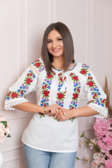 Ie traditionala alba cu motiv floral rosu Sabrina [3]