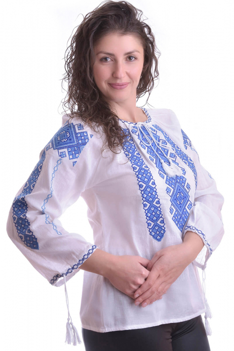 Ie traditionala alba cu motiv geometric albastru Paula 03 [2]