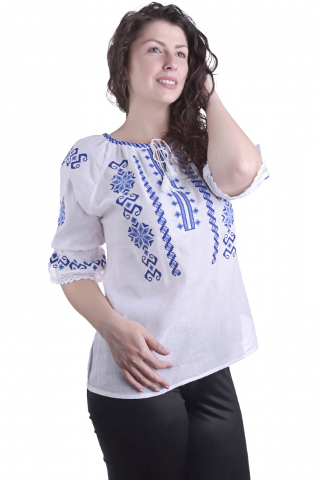 Ie traditionala alba cu motiv geometric albastru Claudia 02 [4]