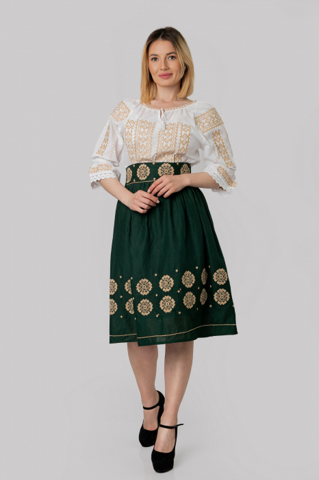 Ie traditionala alba cu motiv geometric crem Samira 01 [4]