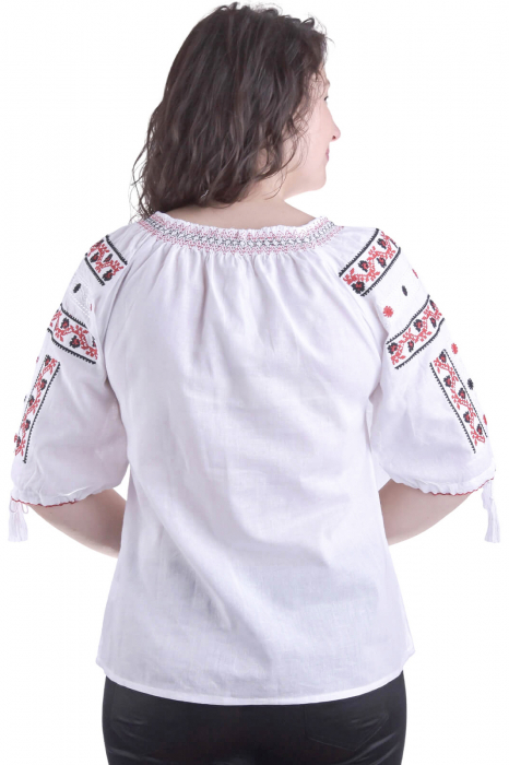 Ie traditionala alba cu motiv geometric multicolor Sonia 03 [3]