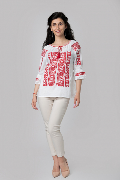 Ie traditionala alba cu motiv geometric rosu Samira 02 [4]