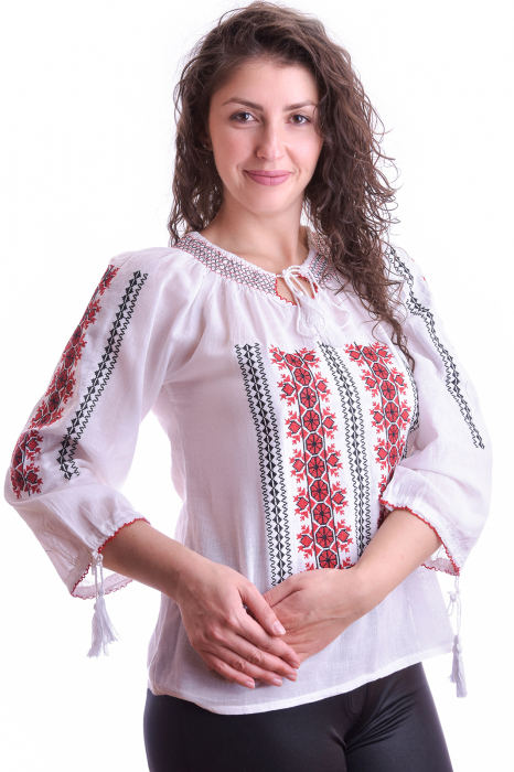 Ie traditionala alba cu motiv geometric rosu Camelia [2]