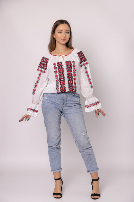 Ie traditionala alba cu motiv geometric rosu Costina 01 - maneca lunga [5]