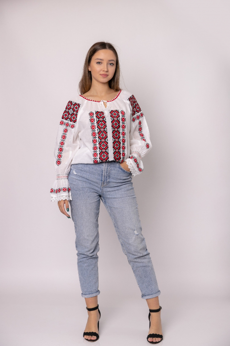 Ie traditionala alba cu motiv geometric rosu Costina 01 - maneca lunga [4]
