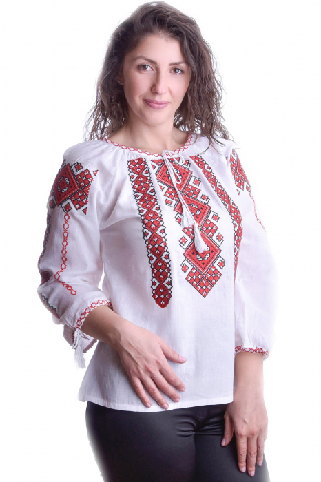 Ie traditionala alba cu motiv geometric rosu Paula 02 [2]