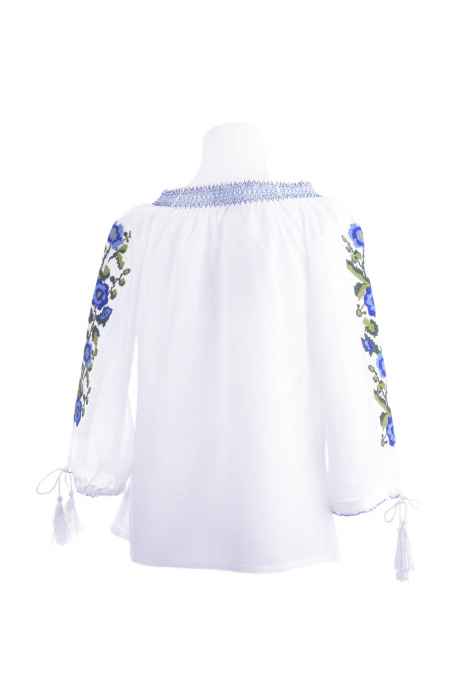 Ie traditionala alba pentru fetite cu motiv floral albastru Marina [3]