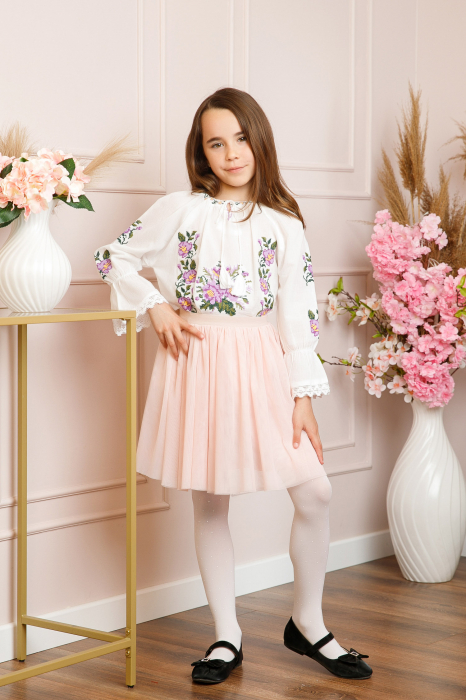 Ie traditionala alba pentru fetite cu motiv floral mov Sofia 02 [4]