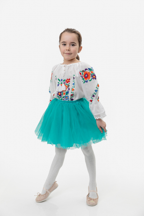 Ie traditionala alba pentru fetite cu motiv floral multicolor Edith [8]