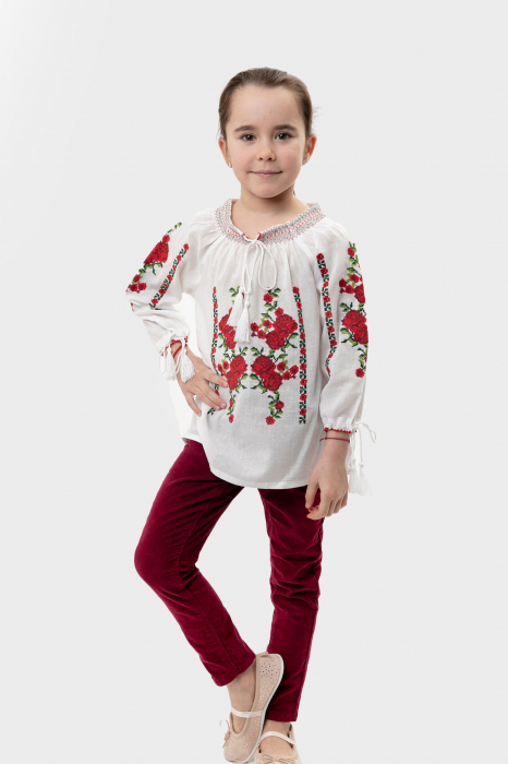 Ie traditionala alba pentru fetite cu motiv floral rosu Mateea [4]
