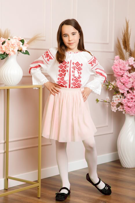 Ie traditionala alba pentru fetite cu motiv geometric rosu Simina [4]