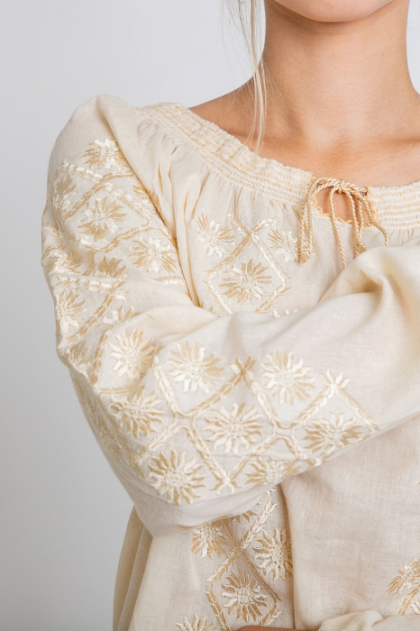 Ie traditionala crem cu motiv floral auriu Codrina 01 [2]