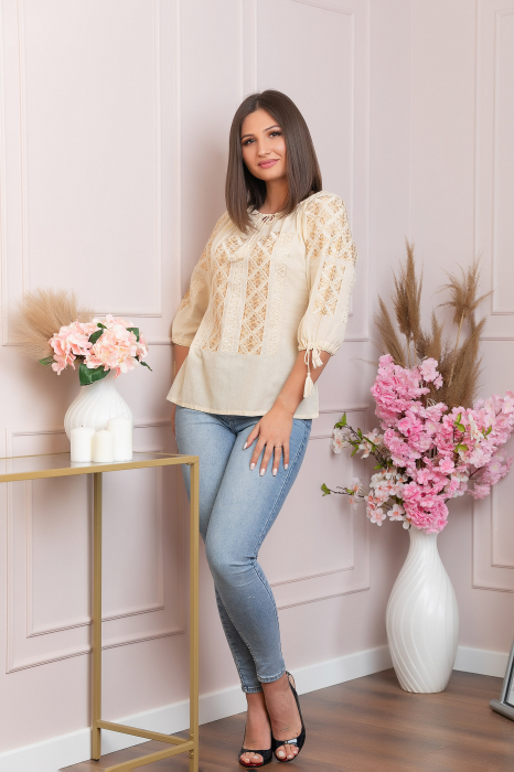 Ie traditionala crem cu motiv floral auriu Melissa [4]