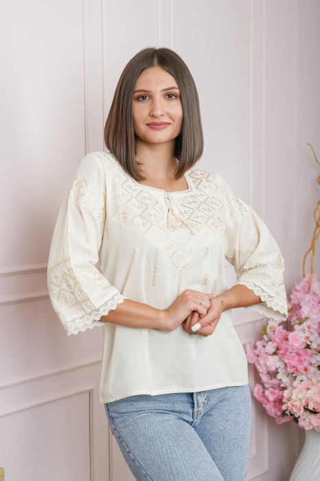 Ie traditionala crem cu motiv geometric auriu Ava 04 [3]