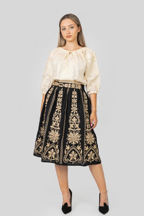 Ie traditionala crem cu motiv geometric auriu Narcisa [4]
