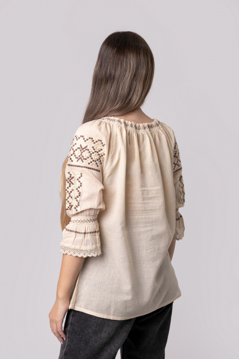 Ie traditionala crem cu motiv geometric auriu Celia 03 [3]