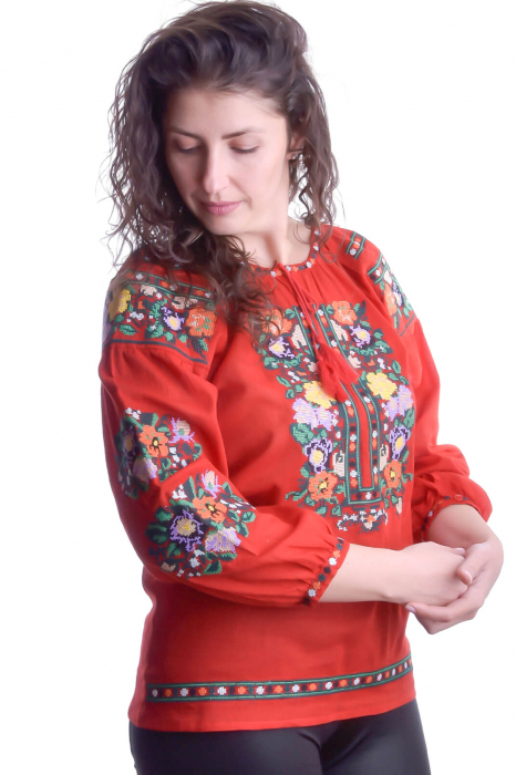 Ie traditionala rosie cu motiv floral multicolor Stefania 04 [2]