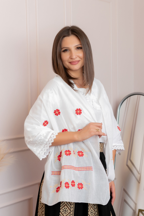 Marama traditionala alba cu broderie florala rosie Amina 02 [5]