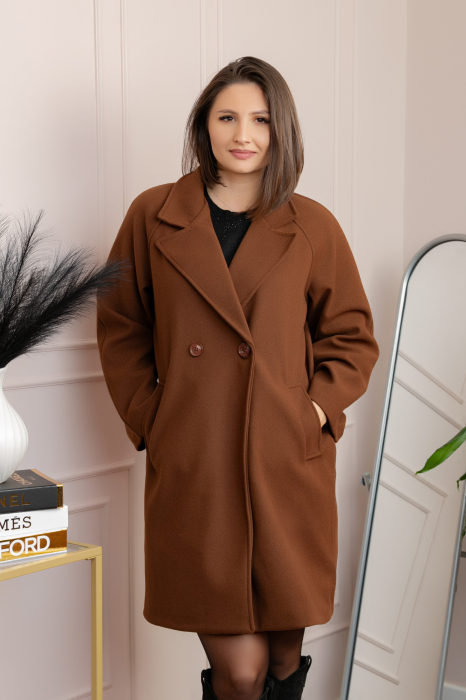 Palton maro cu rever amplu si nasturi Diane [3]