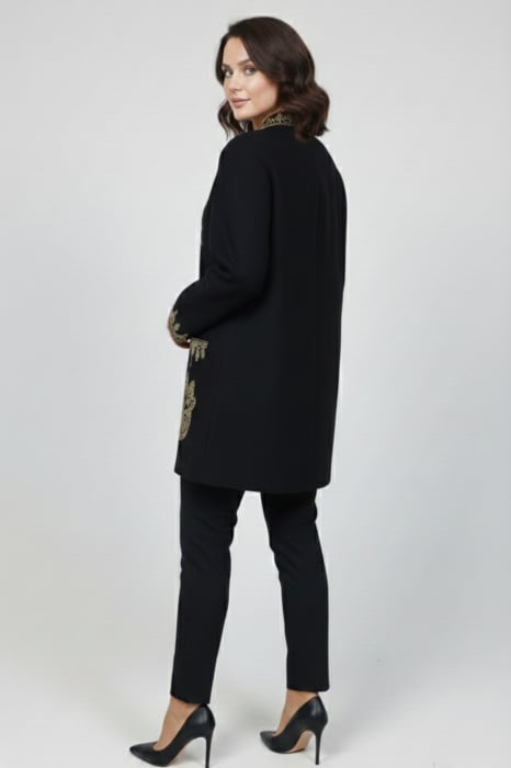 Palton traditional negru cu broderie florala crem Carmen 02 [3]