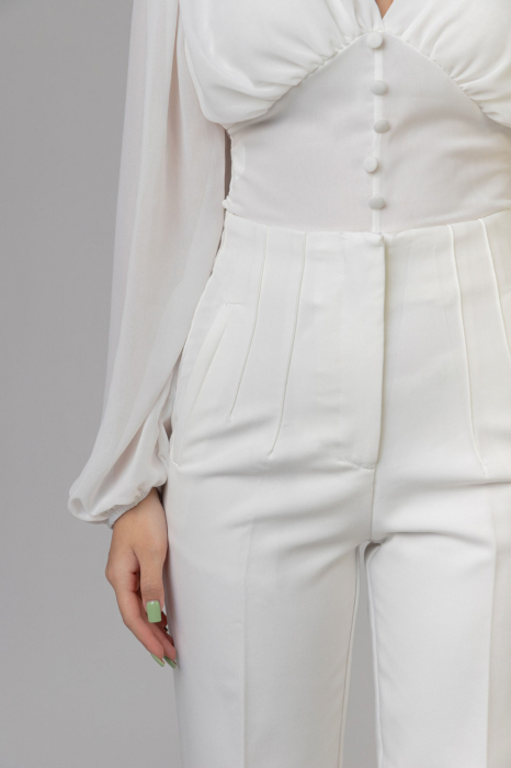 Pantaloni albi cu talie inalta si cusaturi decorative [2]